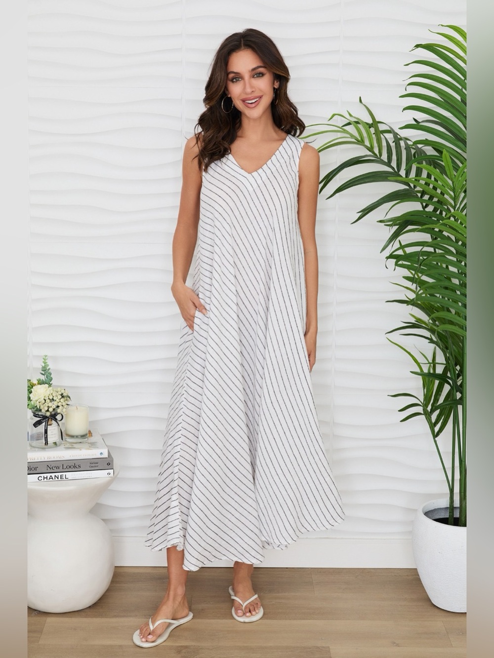 (155094R-TEXTURESTRIPE-W/B) TEXTURED STRIPE LINEN V-NECK MAXI TANK DRESS